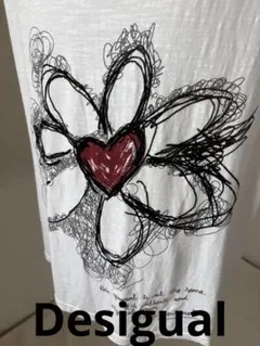 デシグアル　Desigual ホワイト　Tシャツのサムネイル