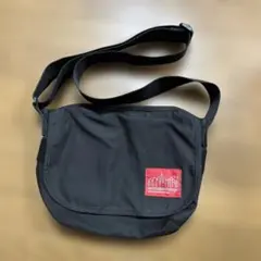 Manhattan Portage メッセンジャーバッグ 黒 ショルダーバッグ