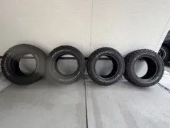 BFグッドリッチ オールテレーン KO2 215/70R16 4本のサムネイル