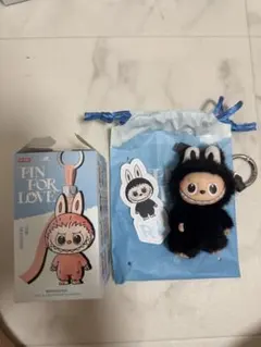 PIN FOR LOVE ラブブ アルファベット 黒【R】