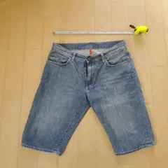 ユニクロデニムショートパンツ32インチ