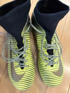 Nike Mercurial サッカーシューズ グレー/イエロー - メルカリ