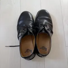 Dr. Martens ブラック レースアップシューズ