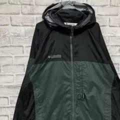 コロンビア マウンテンパーカー