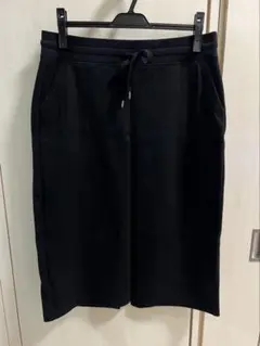 ユニクロ★あたたか裏起毛スエット素材のタイトスカート★ブラックXL★後ろスリット