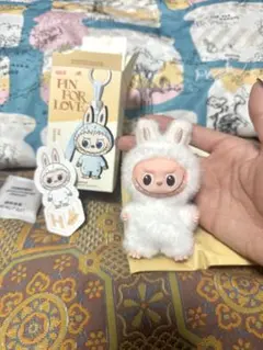 LABUBU ラブブ イニシャル 【H】PIN FOR LOVE POPMART