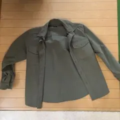 UNIQLO ミリタリーシャツのサムネイル