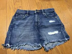 ダメージデニムショーパン