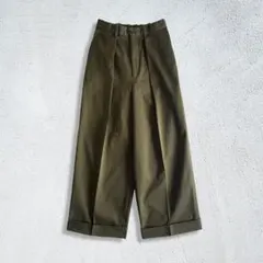 MARKAWARE PLEATED WIDE TROUSERS オリーブ