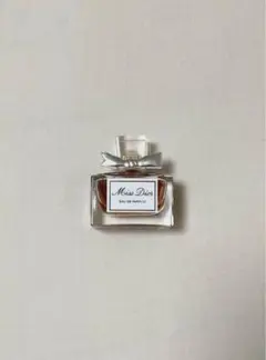 Dior ミスディオール　オードゥ　パルファン　香水　5ml