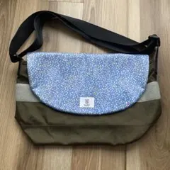 Item thumbnail for item 5bdb239d-0048-4411-88b0-06091bc342cc