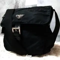 【美品】プラダ ショルダーバッグ 三角ロゴプレート ナイロン ブラック 白タグ