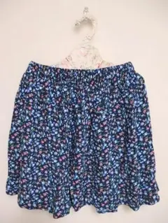 Abercrombie&Fitch 花柄 レーヨン フレアスカート ネイビーXSのサムネイル