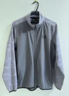 UNDER ARMOUR アンダーアーマー アウターのサムネイル