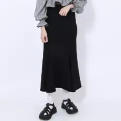 【PUNYUS】マーメイドスカート 3サイズのサムネイル