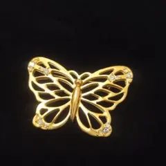 Avon　エイボン　ブローチ　蝶々　蝶　虫　ピン　ゴールド　マット