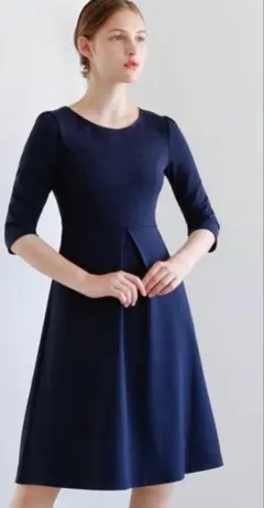 【極美品】新品タグ付き【REGINA(リーガル)】サイズ38ブラックワンピース