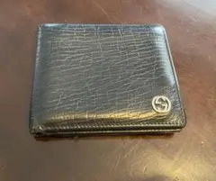GUCCI 二つ折り財布