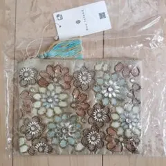ビーズと刺繍のポーチ、クラッチバッグ