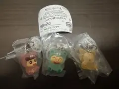 クレヨンしんちゃん　めじるしアクセサリー　みんなでくまパジャマ　セット