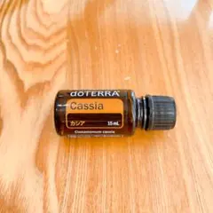【残量9割】doTERRA カシア エッセンシャルオイル 15mL