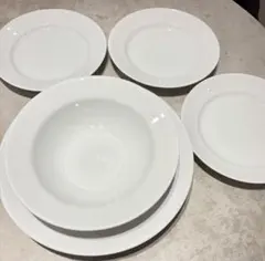 Item thumbnail for item 8f08ffe4-75e6-433f-9103-69b82a00e276