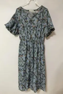 NICE CLAUP 花柄ワンピース　ブルー