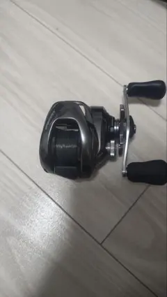 ジョナサン　Shimano ベイトリール 本体　19 DC 201 ジョナサン様専用 Shimano ベイトリール 本体 19 DC 201 - メルカリ