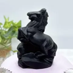 【天然石】午年 ブラックオプシディアン 馬のカービング