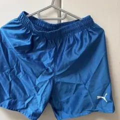 PUMA 青 半ズボン