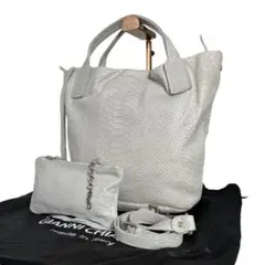 GIANNI CHIARINI ホワイトトートバッグ　2way 蛇柄　ポーチ付き