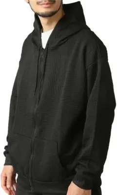 特価【Mサイズ】メンズ　薄手パーカー　ブラック　上着としても　ジャージ素材　黒