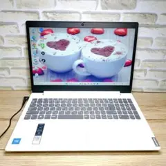新品級✨11世代⭐Windows11✨️設定済み白のノートPC