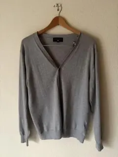 CAFÉ SOHO グレー Vネックカーディガン