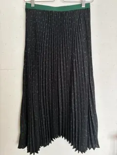新品未使用‼️ユニクロC UNIQLO プリーツロングスカート
