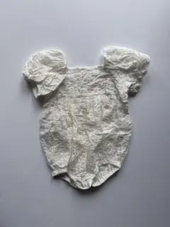 monbebeホワイトロンパース