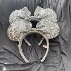 【単品購入⭕️】ディズニー　スパンコール　ミニー　カチューシャ　シルバー　2個