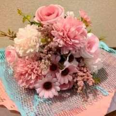 ピンクとホワイトの造花ブーケ アーティシャルフラワー　花束