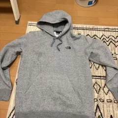 THE NORTH FACE グレー パーカー