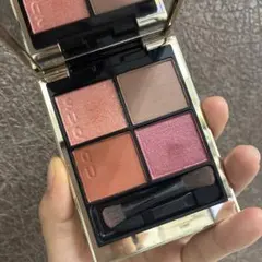 SUQQU シグニチャーカラーアイズ 13