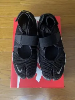 新品　ナイキ　NIKE エアリフトブリーズ　24センチ