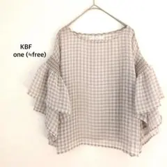 KBF+ アーバンリサーチ◉半袖ブラウス ベージュ チェック柄 フリル袖♡美品のサムネイル