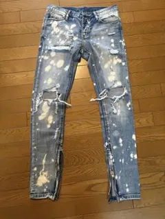 mnml ダメージ加工ライトブルーデニム　フレア可