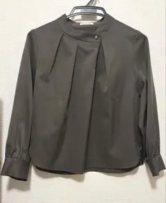 LOUISE ODIER ダークグリーン ブラウス