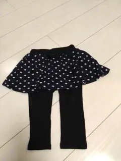 ネイビードット柄スカート付き黒スパッツ　80