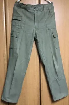 グリーン ワークパンツ