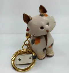 レザー製 猫型 キーホルダー 　三毛猫　キャット《送料無料》