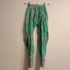 416.白いパンツ、蝶々 大吉 ゆったり パッチ 軽い - メルカリ