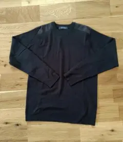 ナノ・ユニバース　ブラックニットセーター　肩スウェードデザイン　サイズM