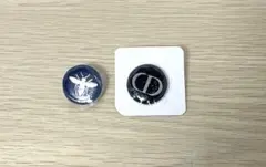 ディオール　ピンバッチ　ハチ